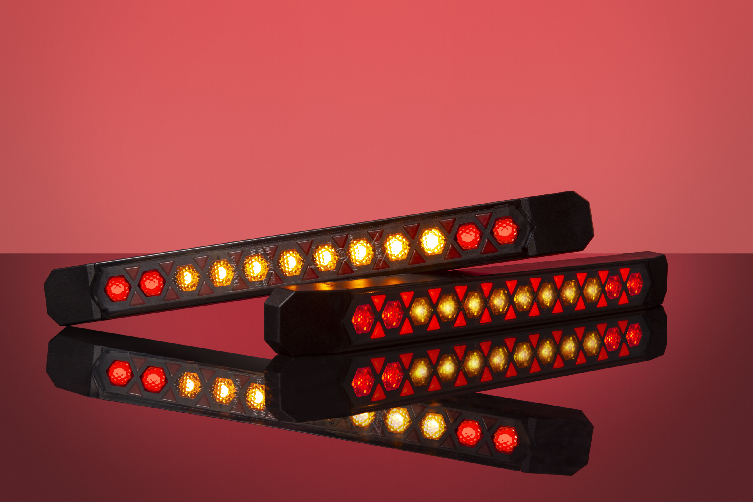 Luz combinada trasera LIZARD LZD 3140